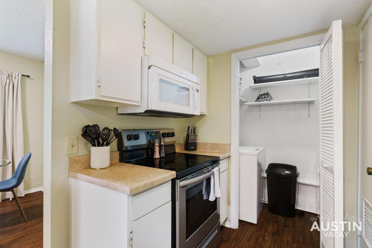 Spacious Atx Apt With Private Deck And All Essentials Austin Exterior foto