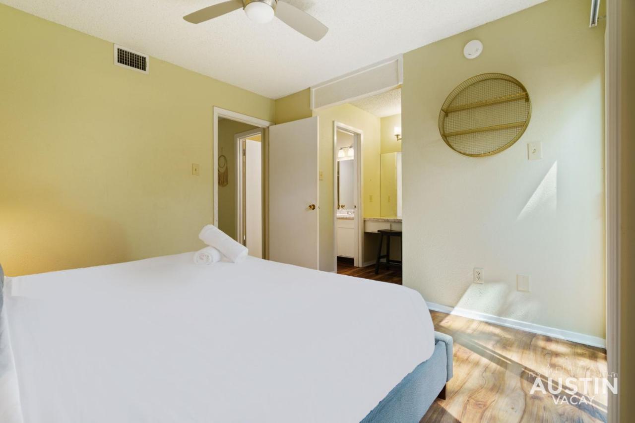 Spacious Atx Apt With Private Deck And All Essentials Austin Exterior foto